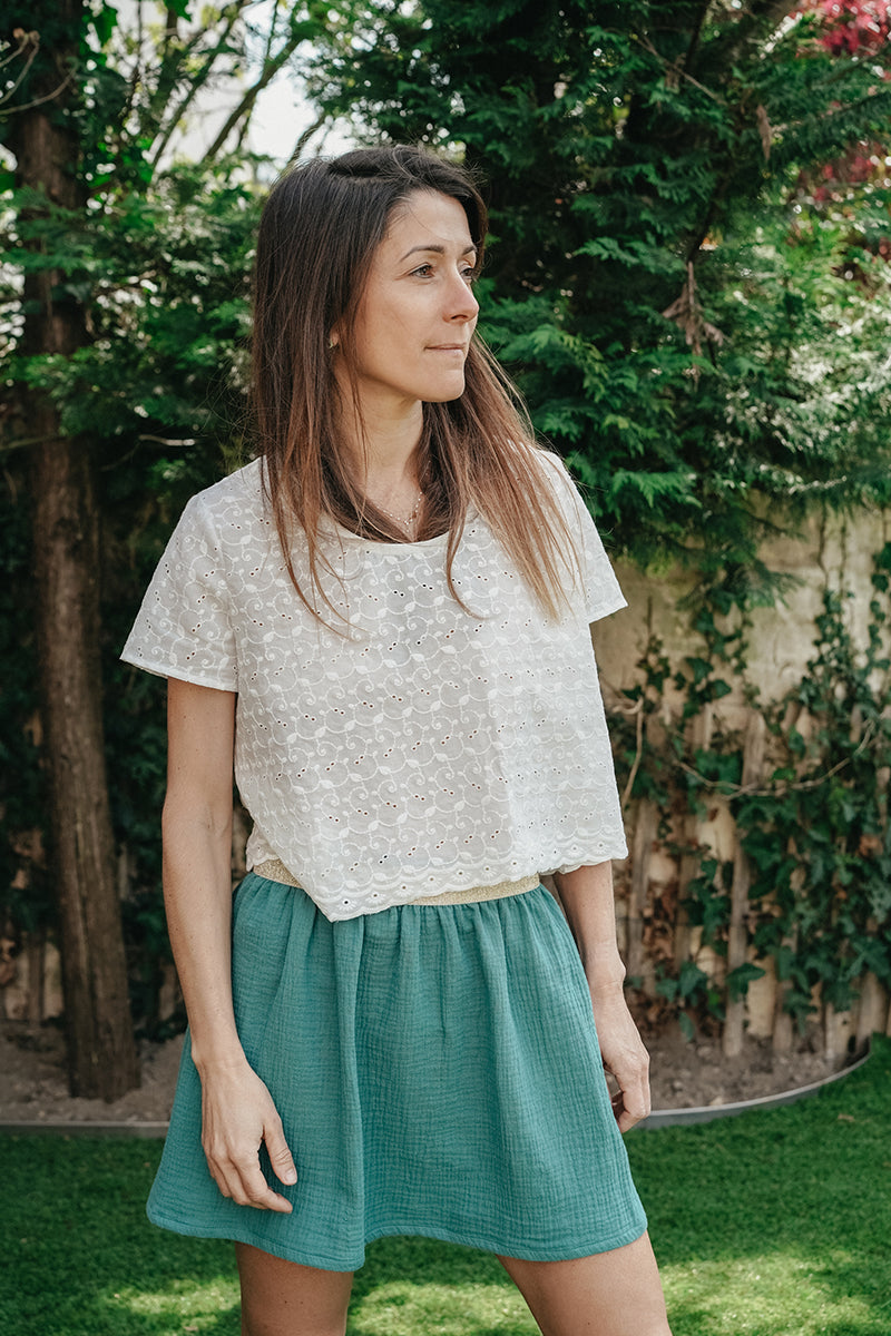 Juliette, la jupe courte