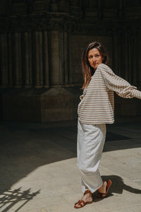 Sweat Marcel en maille rayée beige et écrue à fil métallisé argenté