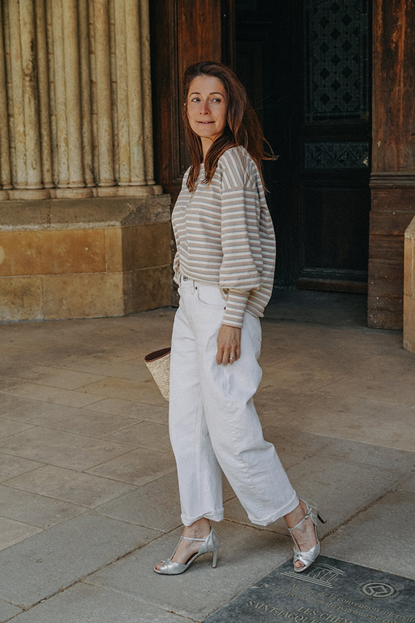 Sweat Marcel en maille rayée beige et écrue à fil métallisé argenté